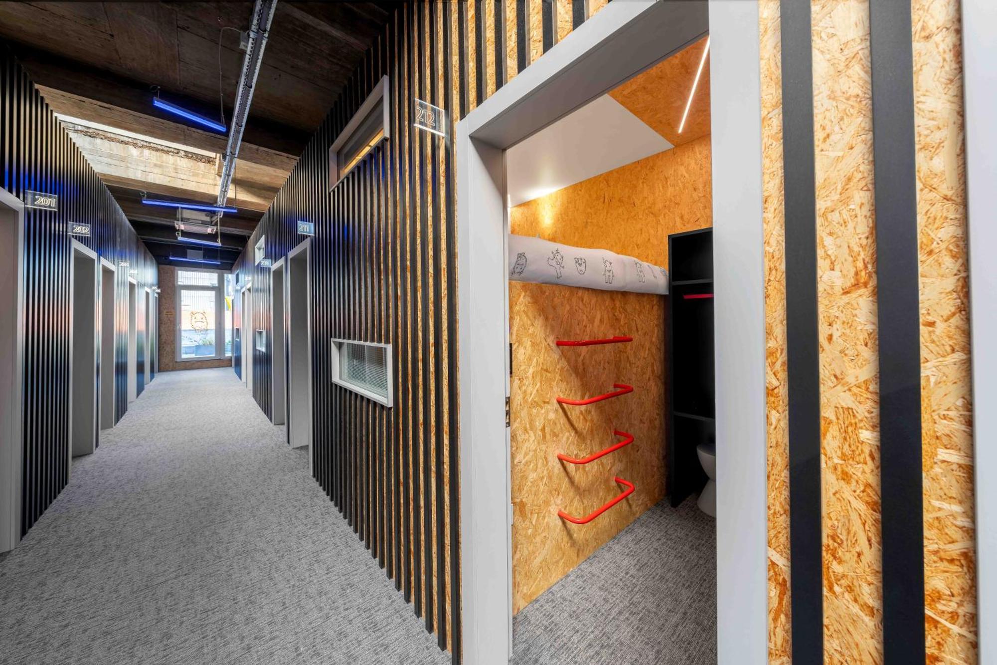 بيت شباب Ibis Styles Ljubljana The Fuzzy Log الغرفة الصورة